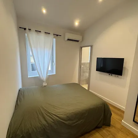 T2 Rue Cardinal Fesch Appartement *